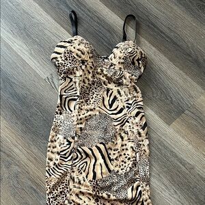 (4) F.I.T Leopard Print Slip